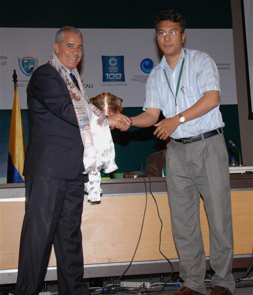 Presentation of donation from Nepal Indigenous Nationalities Preservation Association Secretariat of the Convention on Biological Diversity